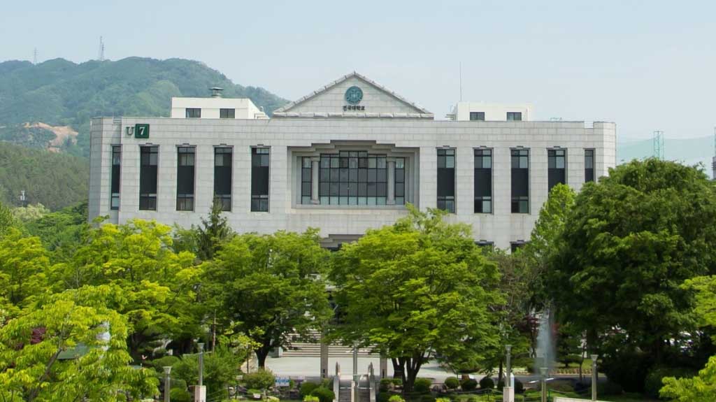 Đại học Konkuk – Thiết kế thời trang gắn liền với xu hướng thị trường