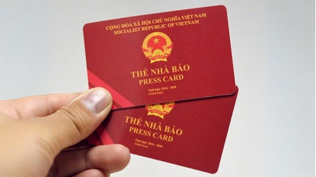 Phóng viên, nhà báo và người làm việc trong ngành truyền thông