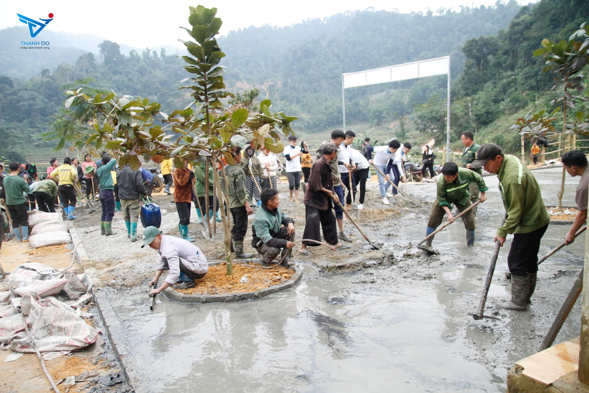 Thành Đô IES nối dài hành trình Kết nối yêu thương tại huyện Quan Sơn, Thanh Hóa