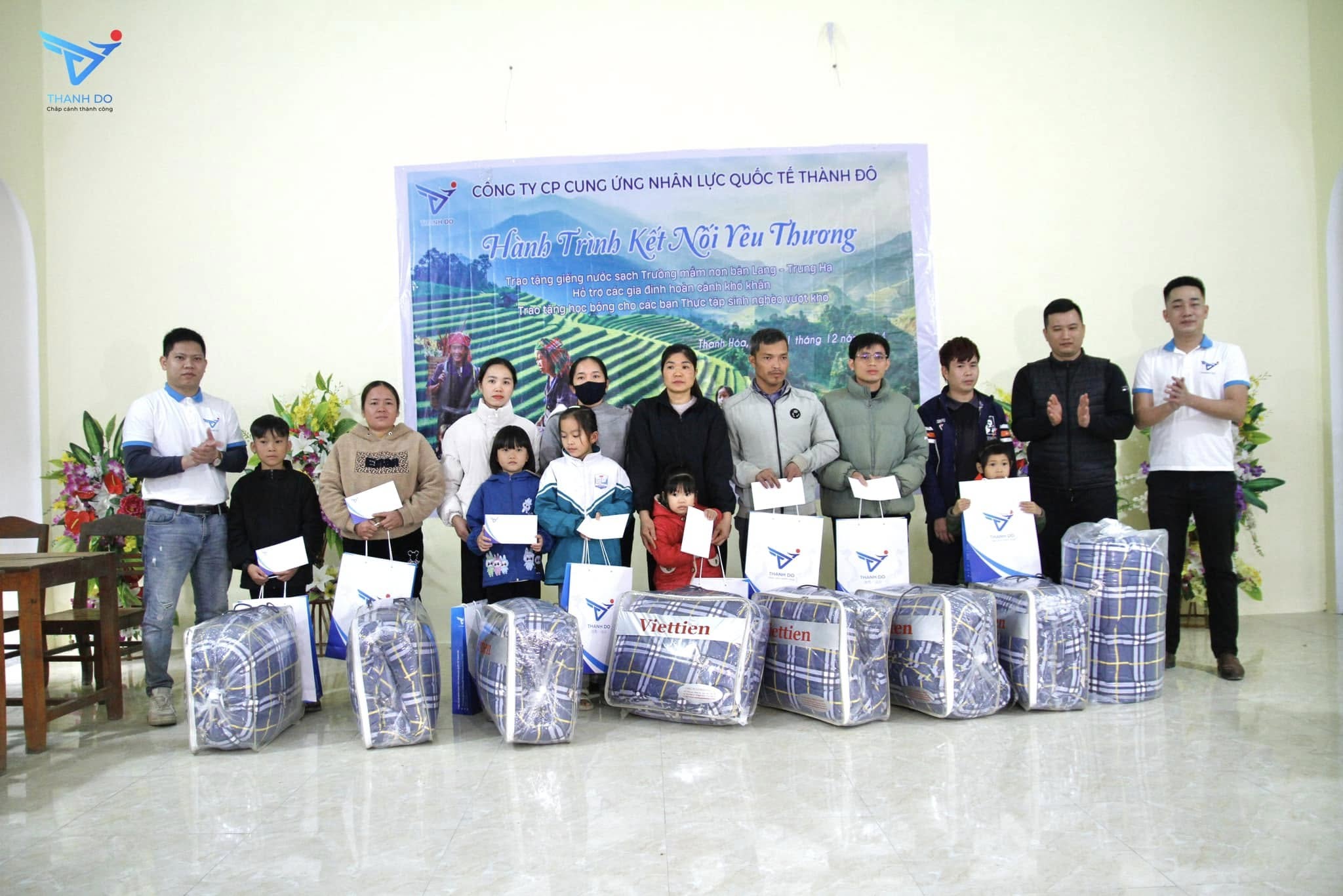 Thành Đô IES nối dài hành trình Kết nối yêu thương tại huyện Quan Sơn, Thanh Hóa
